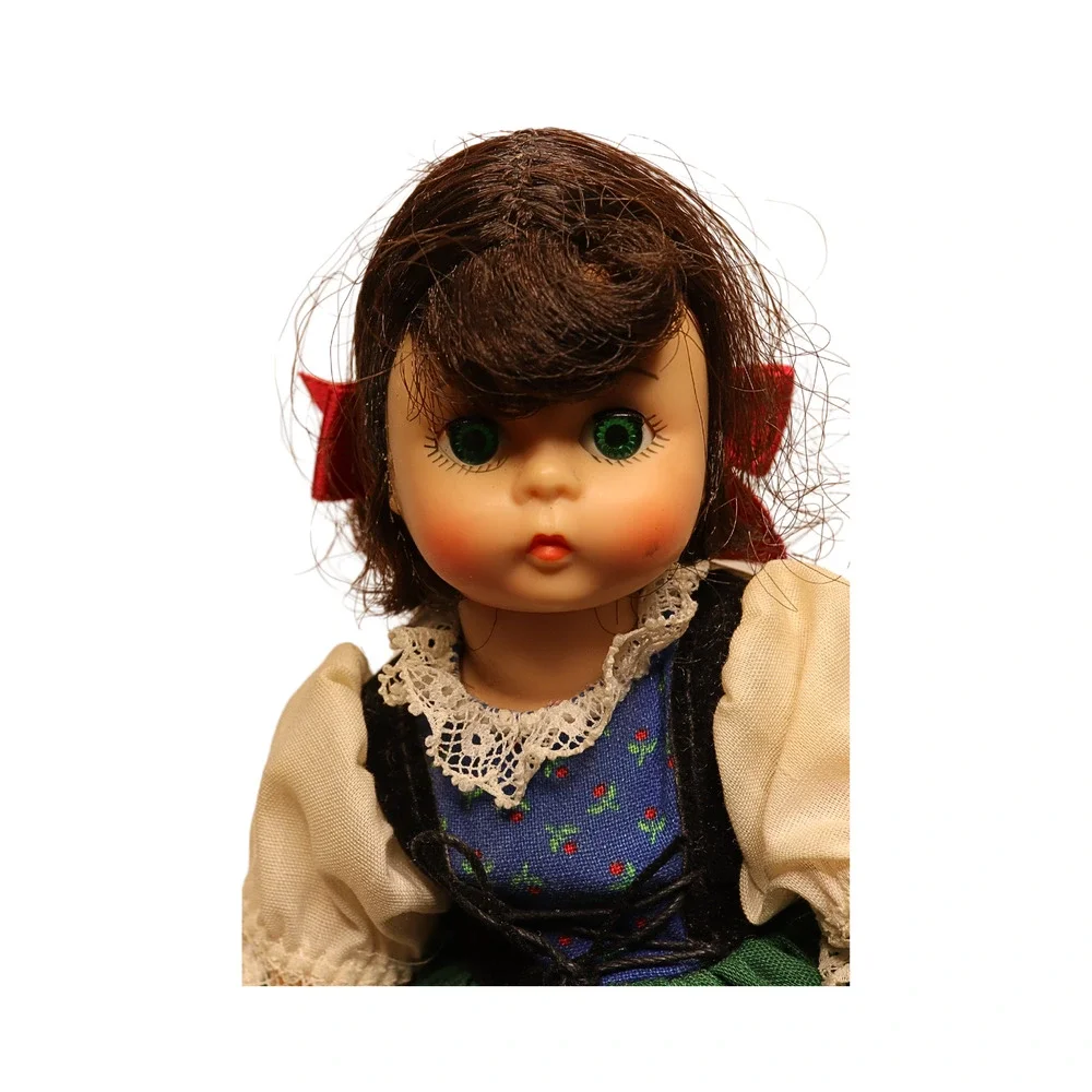 Madame Alexander Sweden International Doll 8